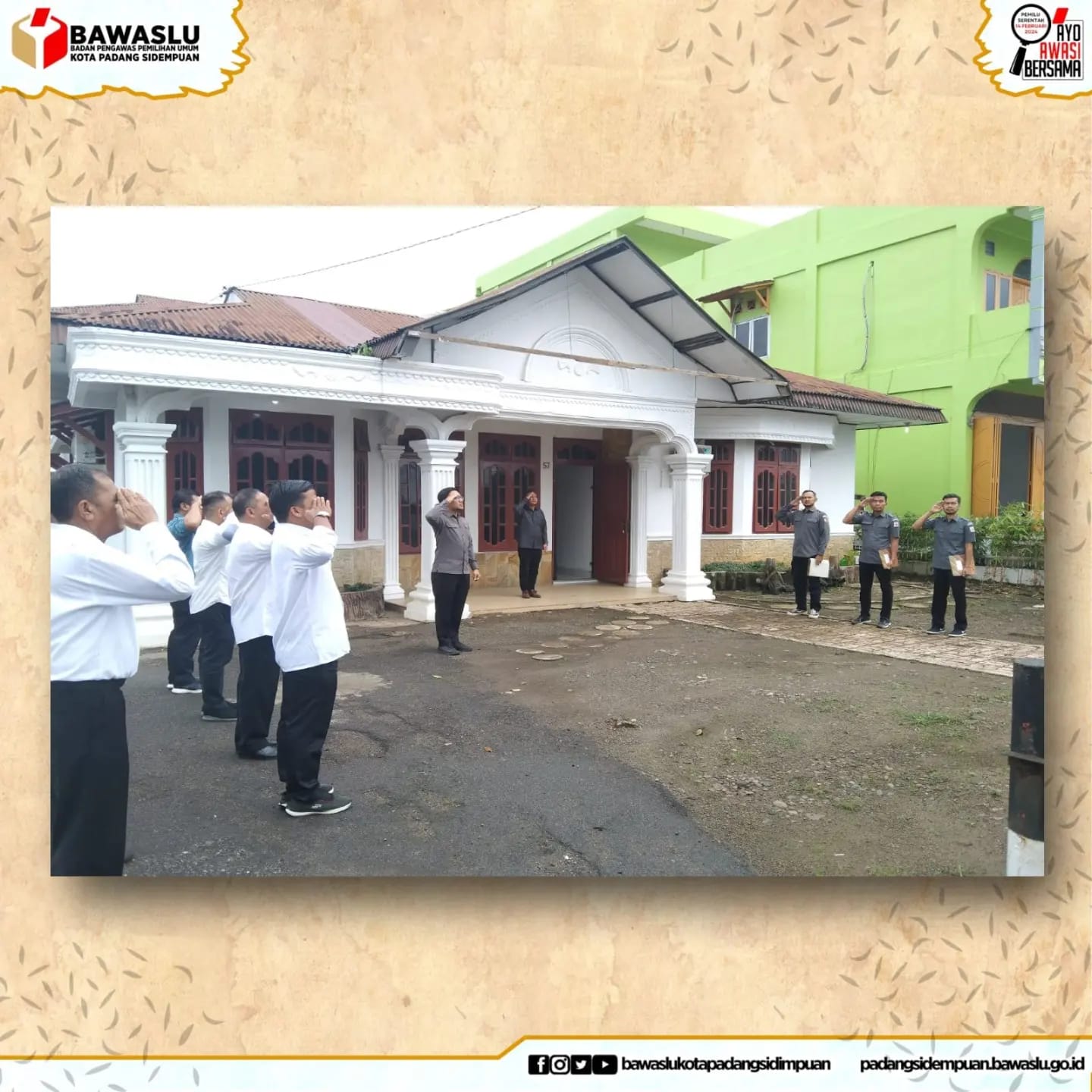 Bawaslu Kota Padang Sidempuan melaksanakan Apel Pagi Bersama Panwaslu Kecamatan