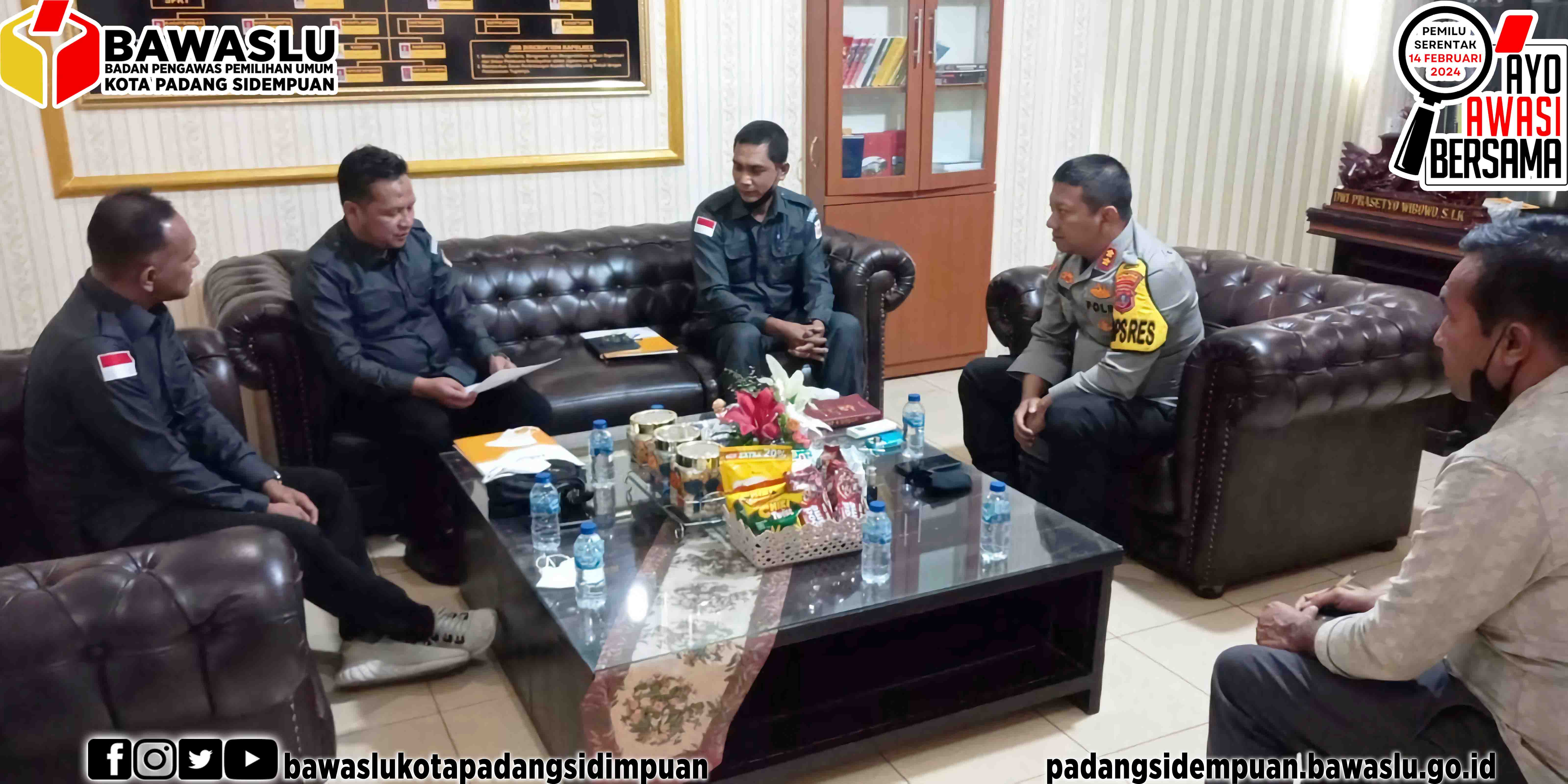 Persiapan Pembentukan Sentra Gakkumdu, Bawaslu Kota Padang Sidempuan Berkunjung ke Polres Kota Padang Sidempuan