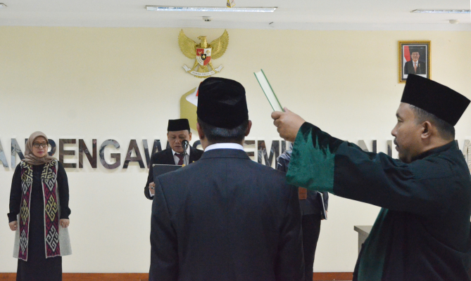 Bawaslu Lantik PAW Anggota Panwaslih Aceh