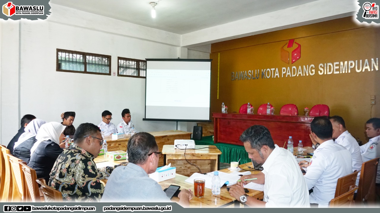 Bawaslu Kota Padang Sidempuan Gelar Rapat Evaluasi Verifikasi Administrasi Partai Politik Calon Peserta Pemilu Tahun 2024